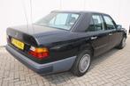 Mercedes-Benz 200-serie 230E LPG (bj 1986), Auto's, Mercedes-Benz, Gebruikt, 4 cilinders, Leder, Bedrijf