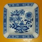 Vierkante Hutschenreuter asbak. Maria Theresia dessin, Ophalen of Verzenden, Zo goed als nieuw, Porselein, Overige typen