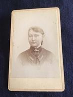 CDV, Vrouw, Fr.Jul. von Kolkow, Groningen, Carte de Visite, Ophalen of Verzenden, Voor 1940, Gebruikt, Foto