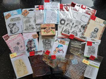 
6 voor 4 euro KERST STEMPELS UITZOEKEN KERSTKAARTEN MAKEN   beschikbaar voor biedingen
