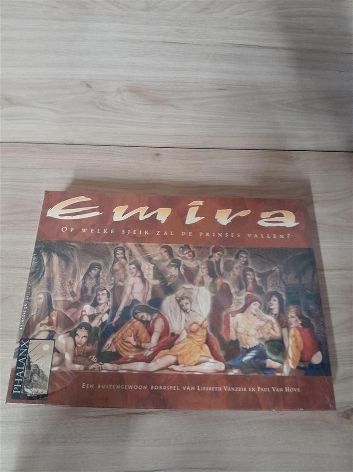 Emira gezelschapsspel nieuw [s1034], Hobby en Vrije tijd, Gezelschapsspellen | Bordspellen, Zo goed als nieuw, Ophalen of Verzenden