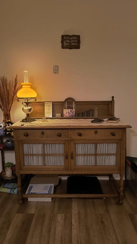 Prachtig Dressoir in antieke stijl, Huis en Inrichting, Kasten | Dressoirs, Gebruikt, 100 tot 150 cm, 25 tot 50 cm, Met lade(s)