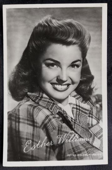 echte foto : Esther Williams beschikbaar voor biedingen