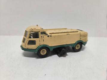 Dinky Toys Balayeuse LMV 1:43 beschikbaar voor biedingen