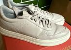 Esprit sneakers, leer, maat 38 zgan, Ophalen of Verzenden, Zo goed als nieuw, Grijs, Sneakers of Gympen