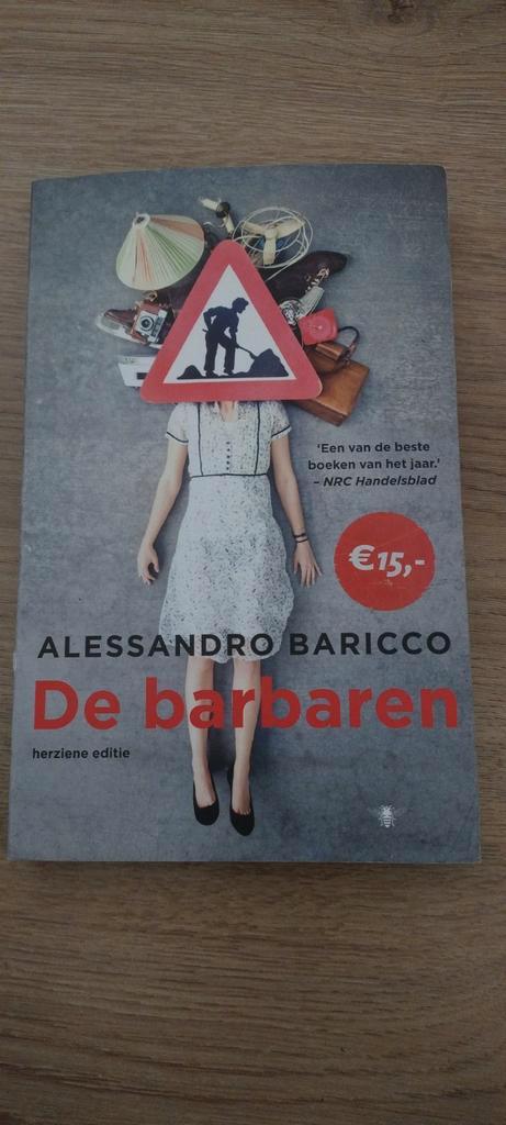 Alessandro Baricco - De barbaren, Boeken, Overige Boeken, Zo goed als nieuw, Ophalen of Verzenden