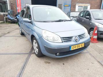 Renault Grand Scénic 2.0-16V Dynamique Comfort beschikbaar voor biedingen