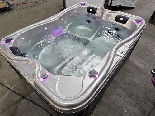 Jacuzzi passion 3 persoons spa, Tuin en Terras, Jacuzzi's, Ophalen of Verzenden