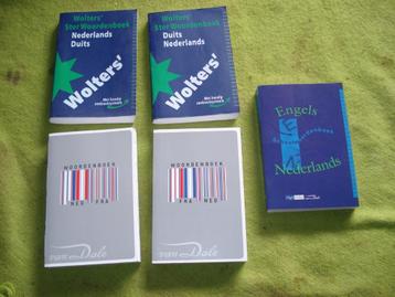 5x  woordenboek Wolters    alles  15,00 beschikbaar voor biedingen