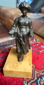 Antiek Bronzen Beeldje - Oosterse Vrouw, Ophalen of Verzenden, Mens