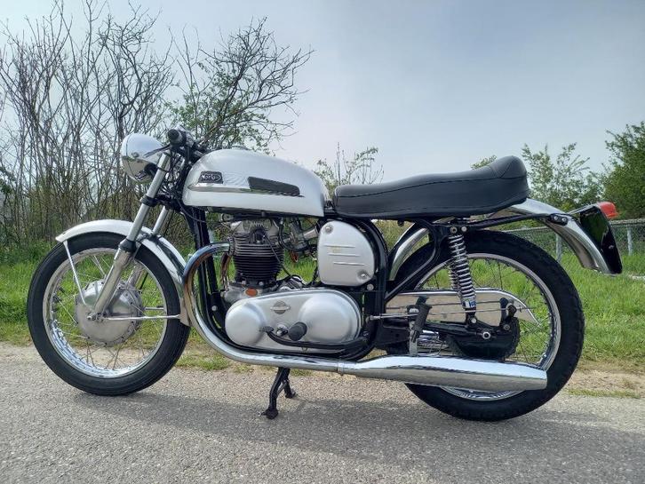 1963 Norton 650 Sport Special Dominator, Motoren, Motoren | Oldtimers, Overig, meer dan 35 kW, 2 cilinders, Motorrijbewijs A, Ophalen