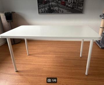 Ikea RYDEBÄCK tafelblad met 4 Ikea ADILS zwarte poten. beschikbaar voor biedingen