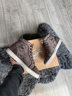 Christian Louboutin Spiked Lou Brown Size 41,5, Christian Louboutin, Bruin, Ophalen of Verzenden, Sneakers of Gympen