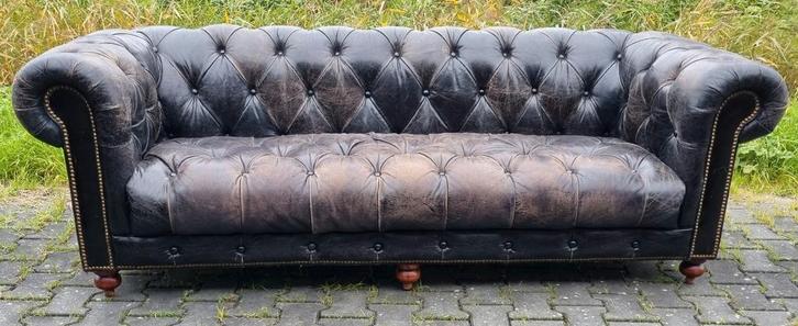 Vintage Chesterfield sofa / zetel vol leer + BEZORGING, Antiek en Kunst, Antiek | Meubels | Stoelen en Banken, Ophalen of Verzenden