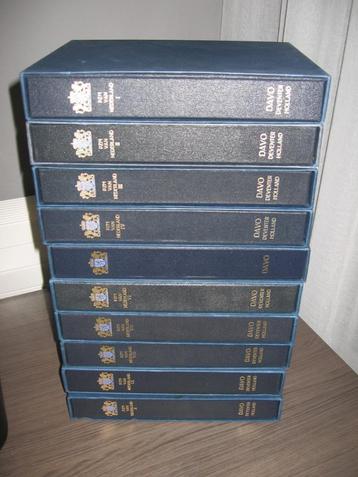 10 DAVO albums voor postzegelmapjes. beschikbaar voor biedingen