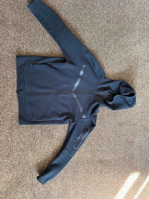 Nike Tech Fleece Windrunner Vest – M – Zwart, Kleding | Dames, Sportkleding, Zo goed als nieuw, Hardlopen of Fietsen, Maat 38/40 (M)