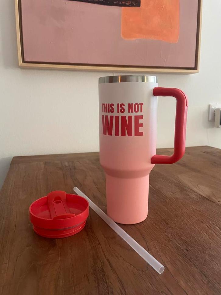 Grote Drinkbeker/fles met rietje - NIEUW, NIET GEBRUIKT, Huis en Inrichting, Keuken | Keukenbenodigdheden, Nieuw, Ophalen of Verzenden