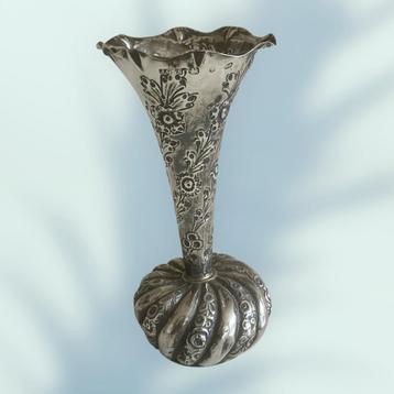 Zilveren Jugendstil Solofleur Vaasje, 1918 beschikbaar voor biedingen