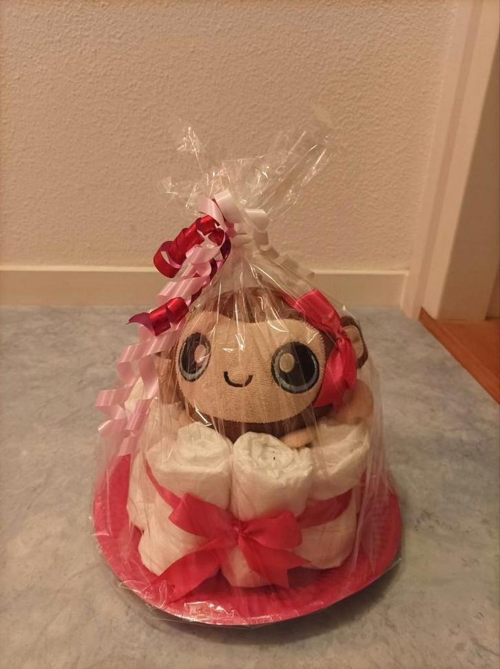 Luiertaart roze. Meisje kraamcadeau babyshower kraamfeest, Kinderen en Baby's, Kraamcadeaus en Geboorteborden, Ophalen of Verzenden