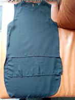 Zwarte top met lange achterkant - maat 38, Kleding | Dames, Tops, Maat 38/40 (M), Zwart, Ophalen of Verzenden, Zonder mouw