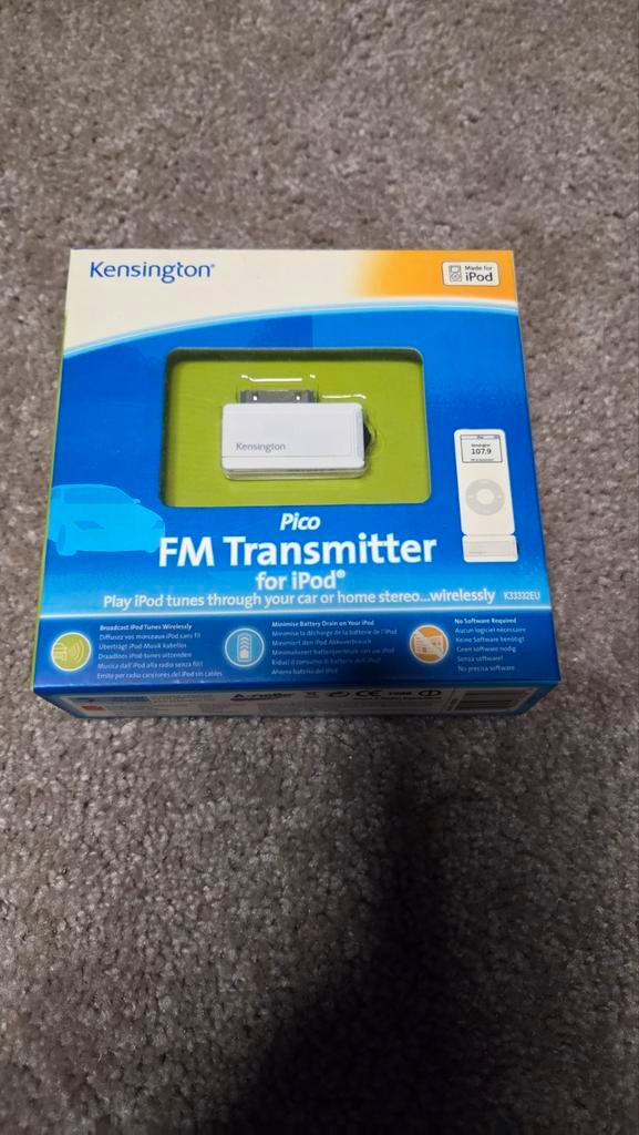 iPod FM Transmitter - Nieuw in Doos!, Audio, Tv en Foto, Mp3-spelers | Accessoires | Apple iPod, Nieuw, Carkit of Auto-accessoire