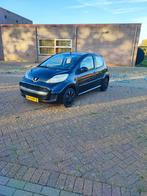 Peugeot 107 1.0 12V 5DR 2011 Zwart, Auto's, Voorwielaandrijving, Origineel Nederlands, Handgeschakeld, Particulier