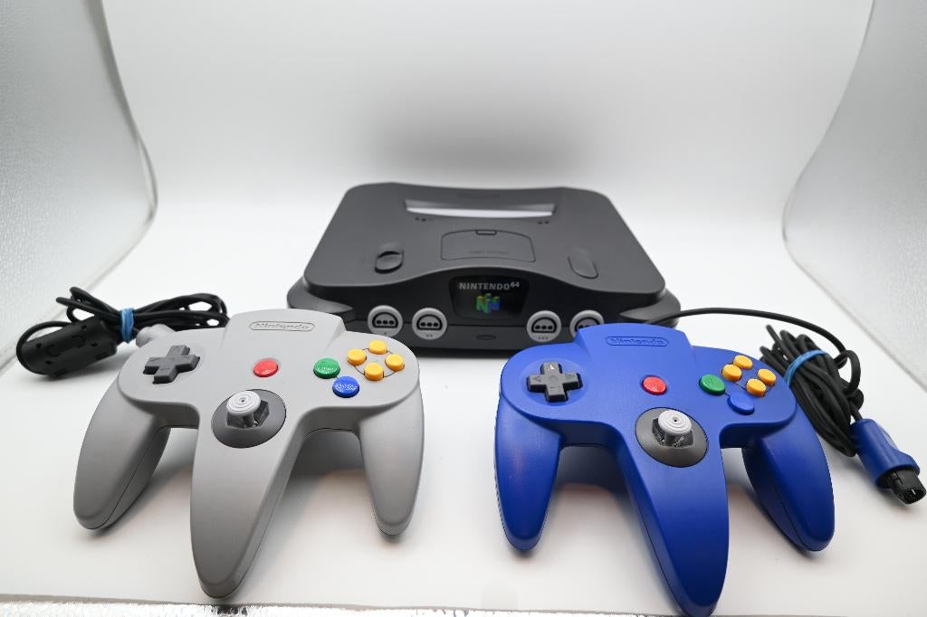 Nintendo N64 + Expention Pack en 2 Controllers, Spelcomputers en Games, Spelcomputers | Nintendo 64, Gebruikt, Met 2 controllers