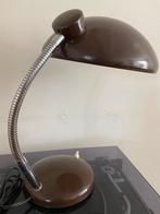 Vintage lamp, Huis en Inrichting, Lampen | Tafellampen, Gebruikt, Bauhaus, Ophalen of Verzenden, Metaal