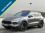 Porsche Cayenne 3.0 S E-Hybrid Pl Ed FULL MATT GREY PANO NAV, Auto's, Te koop, Zilver of Grijs, 5 stoelen, 30 km/l