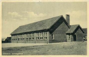 (304-233-047) Slootdorp Schoolgebouw beschikbaar voor biedingen