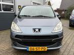 Peugeot 1007 1.4 Urban 99.000 KM Nl Auto Goed onderhouden, Voorwielaandrijving, 4 cilinders, 4 stoelen, 49 €/maand