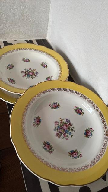 Franse diepe borden geel bloemen graziella dinerbord 3 stuks beschikbaar voor biedingen