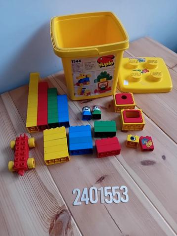 Lego Duplo - Kist met blokken  beschikbaar voor biedingen