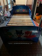 Kinderbed pj masks., Ophalen of Verzenden, Zo goed als nieuw, Minder dan 140 cm, Matras