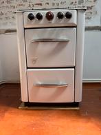 Oud Atag gasfornuis met oven, Witgoed en Apparatuur, Fornuizen, Ophalen, Gebruikt, 4 kookzones, Gas