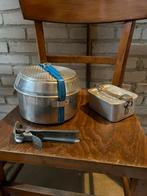 Camping aluminium pannenset botervloot, Huis en Inrichting, Keuken | Potten en Pannen, Ophalen of Verzenden, Zo goed als nieuw
