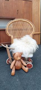 Pauwstoel junior kinderstoel rotan boho bamboe vintage, Ophalen, Zo goed als nieuw, Bruin, Eén