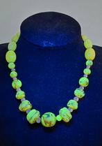 Prachtige vaseline-/custardglas kralenketting., Ophalen of Verzenden, Overige materialen, Ketting