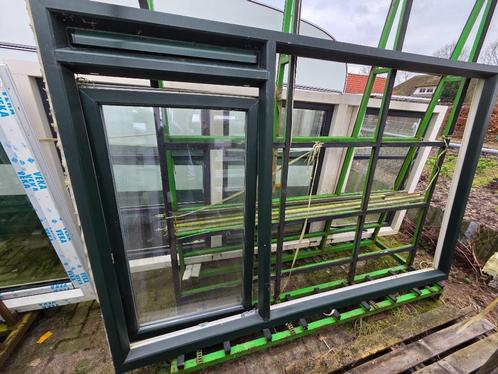 Kunststof Kozijn - DK + Vast - Excl. glas - Mon. groen nerf, Doe-het-zelf en Verbouw, Kozijnen en Schuifpuien, Zo goed als nieuw