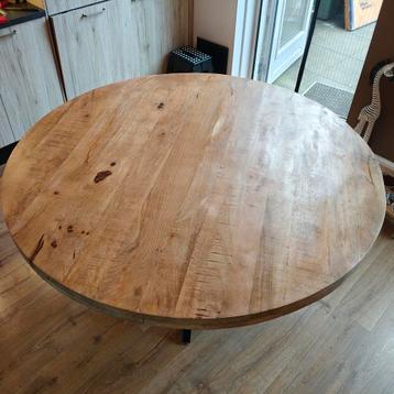 Nieuwe ovale mangohouten eettafel 150cm met spinpoot  beschikbaar voor biedingen