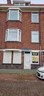 Benedenwoning met achtertuin, Huizen en Kamers, Huizen te koop, 110 m², Tot 200 m², 5 kamers, Zuid-Holland