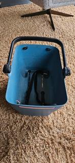Basil Hondenmand Fietsmand Achterop, Fietsen en Brommers, Fietsaccessoires | Fietsstoeltjes, Ophalen of Verzenden, Gebruikt, 0 t/m 10 kg