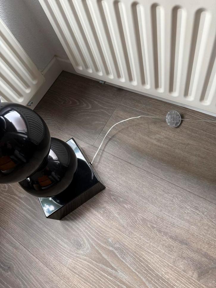 Zwarte Bollenlamp Vloerlamp, Huis en Inrichting, Lampen | Vloerlampen, Zo goed als nieuw, 100 tot 150 cm, Glas, Ophalen