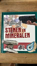 Patricia Wooster - Stenen en mineralen, Boeken, Non-fictie, Patricia Wooster, Ophalen of Verzenden, Zo goed als nieuw