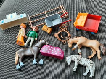  playmobile paarden  beschikbaar voor biedingen
