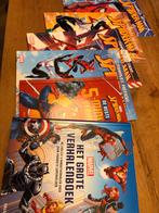 Marvel Action Spiderman stripboeken en 2 grote Marvel boeken, Boeken, Meerdere comics, Ophalen of Verzenden, Gelezen, Amerika
