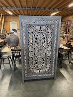 Handgesneden Kast uit India Uniek exemplaar Ibiza/Boho Nieuw, Huis en Inrichting, Ophalen, Met deur(en), 100 tot 150 cm, Ibiza/Boho/Botanisch