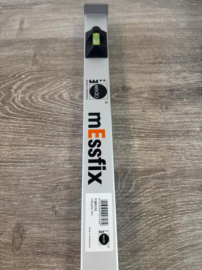 Nedo Meetlat / Telescoopmeetstok, Ophalen, Zo goed als nieuw, Afstand