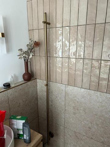 Rosani ONE design radiator goud beschikbaar voor biedingen