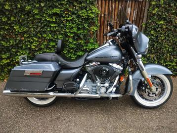Harley-Davidson  Tour 96 FLHT Electra Glide beschikbaar voor biedingen